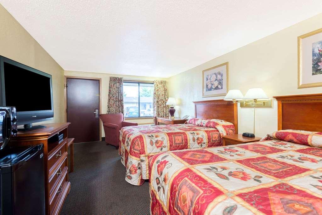 Americas Best Value Inn Martinsburg Rom bilde